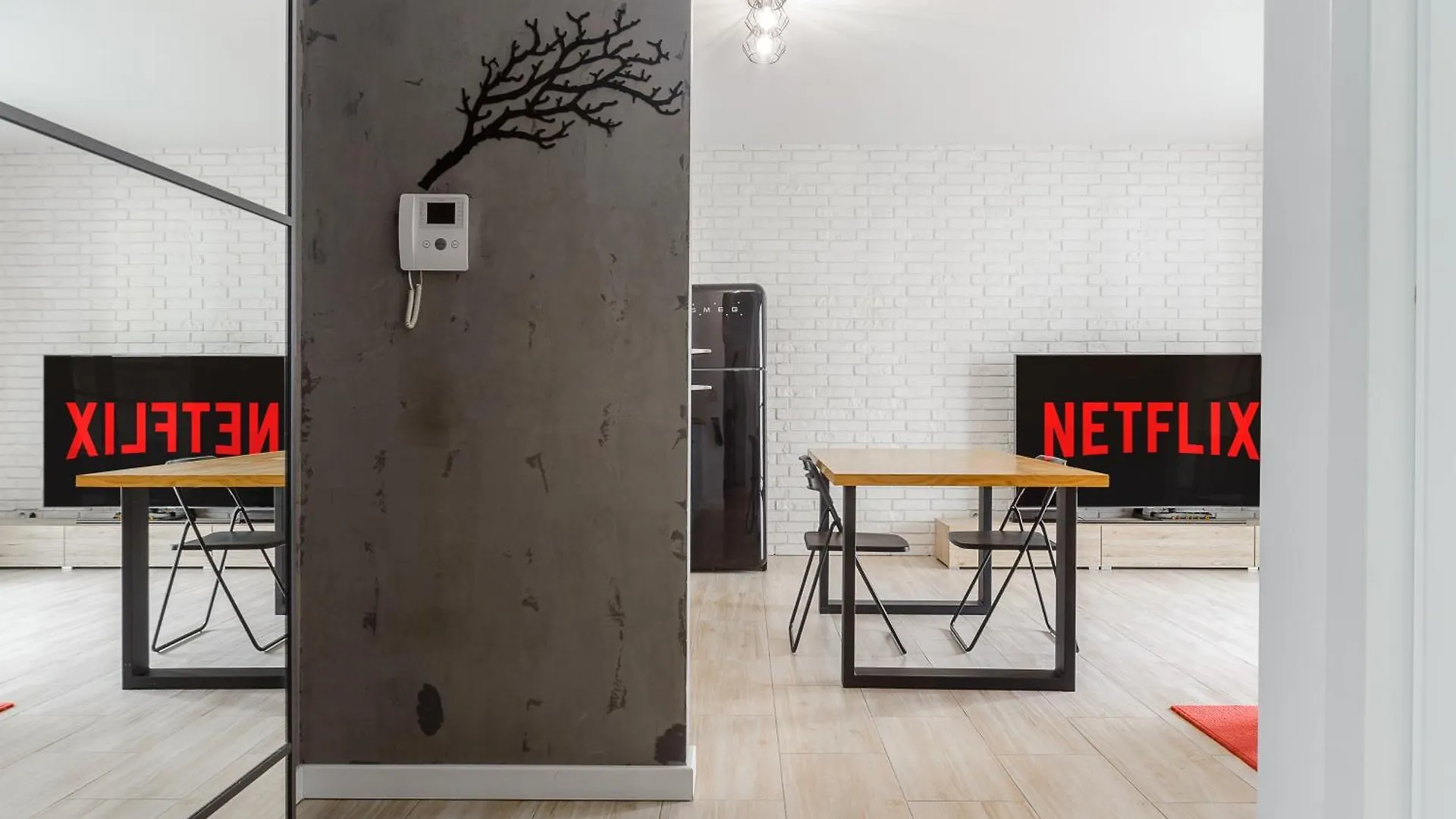 Premium Apartments In The Center Of Warsaw With Free Parking & Balcony